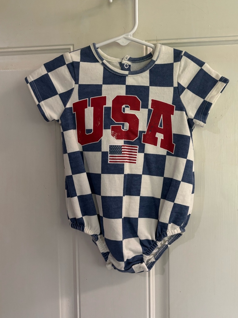 12M unisex Boutique Checkered USA Beckett short sleeve Bubble Romper.  In EUC!